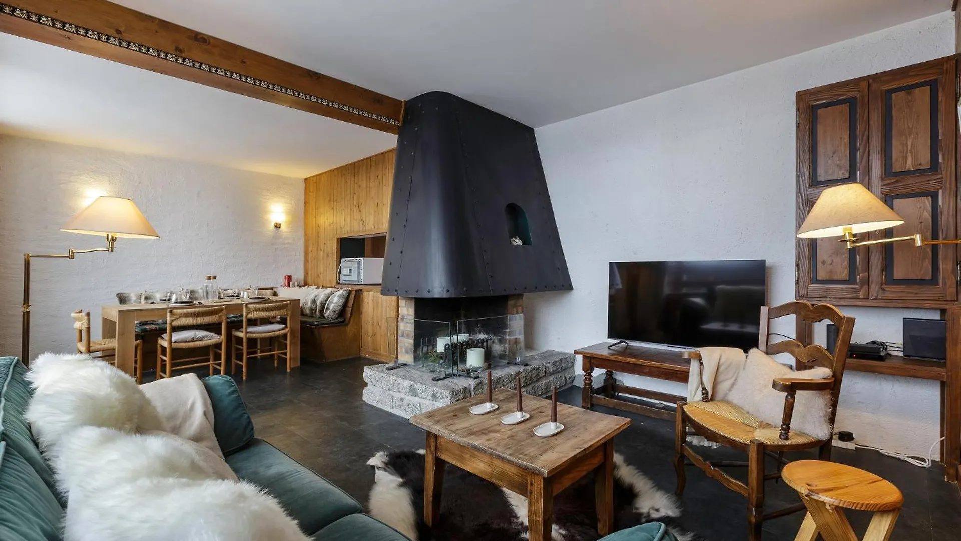 Daire Sunny Nest - View Of Mb Montroc - Happy Rentals Chamonix