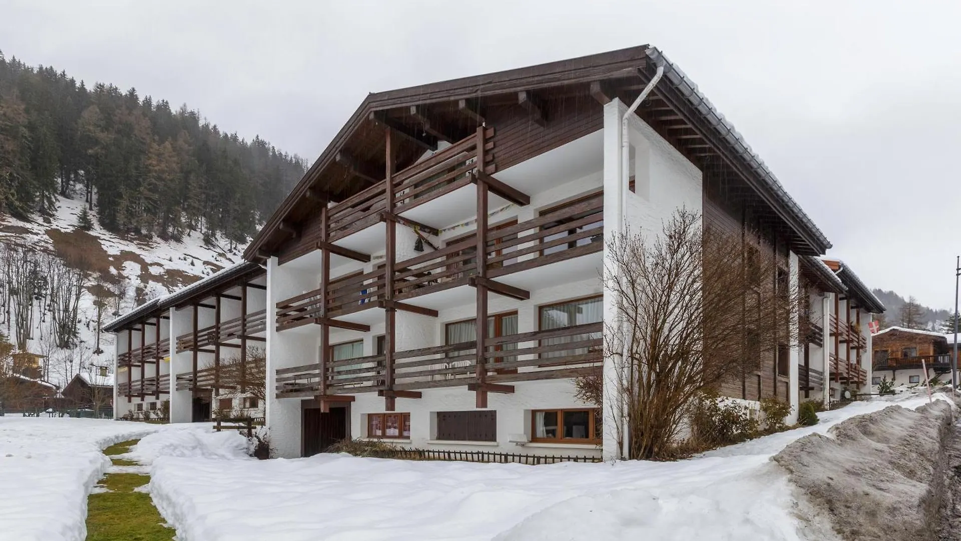Sunny Nest - View Of Mb Montroc - Happy Rentals Chamonix